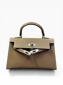 Kelia S Khaki
