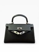 Kelia S Black & White Line
